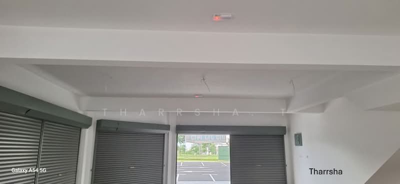 Kedai untuk Disewa di Semenyih (Selangor) - Tharrsha. T - Interior - PropertyGuru.com.my
