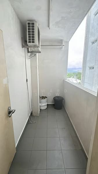 Servis Apartment untuk Dijual di RESIDENSI IDAMAN RIA - Edward Siow - Balcony - PropertyGuru.com.my