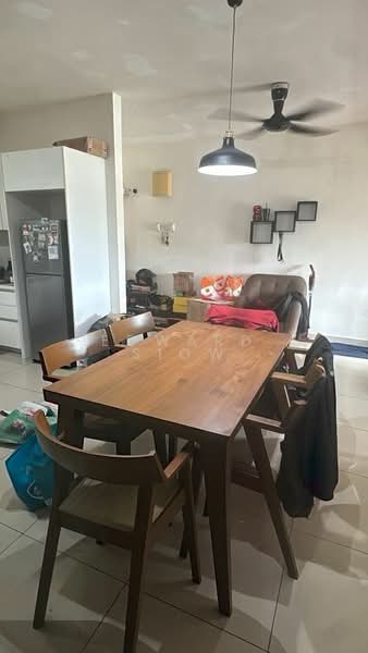 Servis Apartment untuk Dijual di RESIDENSI IDAMAN RIA - Edward Siow - Dining Room - PropertyGuru.com.my