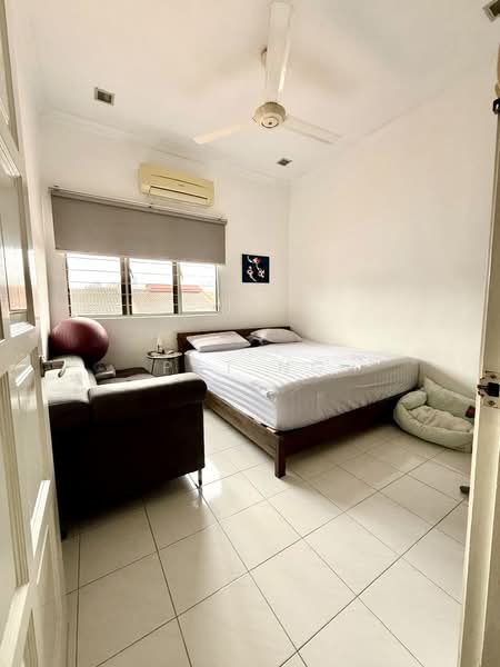 2-storey Terraced House for Sale in Taman Tun Dr Ismail (Kuala Lumpur) - Pat Ng - Bedroom - PropertyGuru.com.my