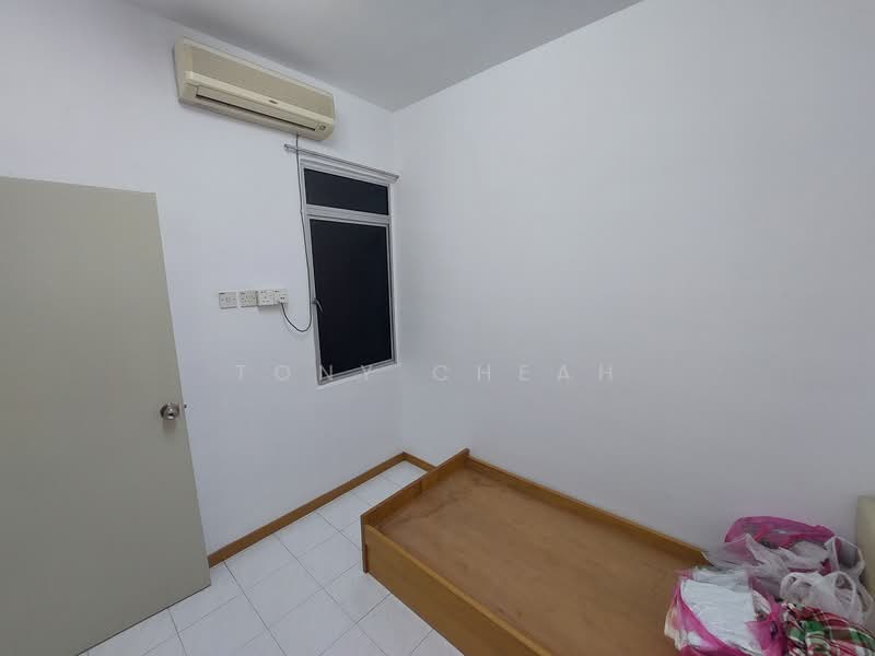 Pangsapuri untuk Dijual di GL Garden - Tony Cheah - Bedroom - PropertyGuru.com.my