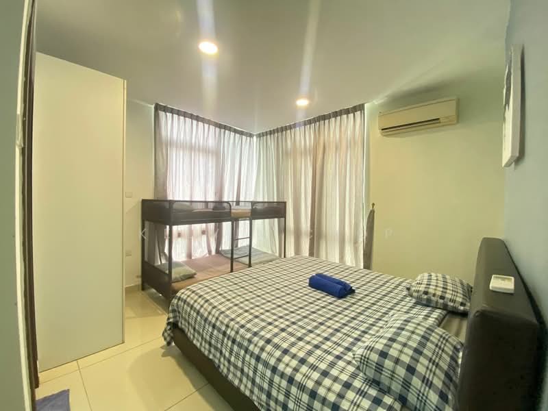 Kondominium untuk Dijual di KSL D'Esplanade Residence - Kelvin Chop - Bedroom - PropertyGuru.com.my