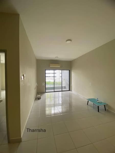 Kondominium untuk Disewa di Ivory Residence - Tharrsha. T - Living Room - PropertyGuru.com.my