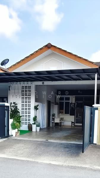 1-storey Terraced House for Sale in Tebrau (Johor) - Edward Siow - Exterior - PropertyGuru.com.my