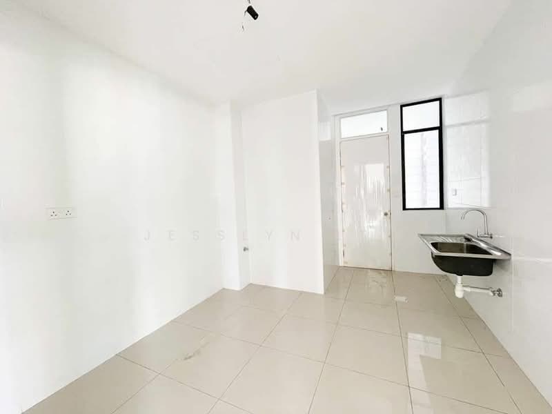 Rumah Berkembar untuk Dijual di Eco Majestic (Semenyih) - Jesslyn Lee - PropertyGuru.com.my
