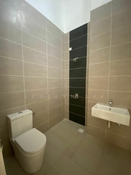 Rumah Berkembar untuk Dijual di Eco Majestic (Semenyih) - Jesslyn Lee - PropertyGuru.com.my