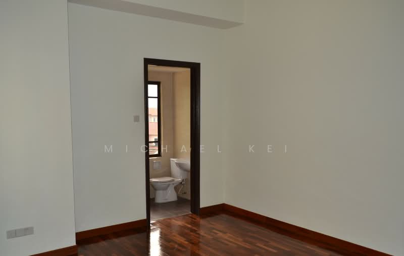 Rumah Berkembar untuk Dijual di Taman Yarl (Jalan Klang Lama (Old Klang Road)) - Michael Kei - Bathroom - PropertyGuru.com.my