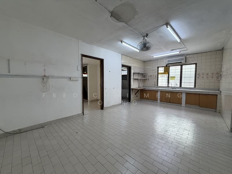 Rumah Teres 2 Tingkat untuk Dijual di Taman Taynton View (Cheras) - Fred Chai Meng Foong - Kitchen - PropertyGuru.com.my