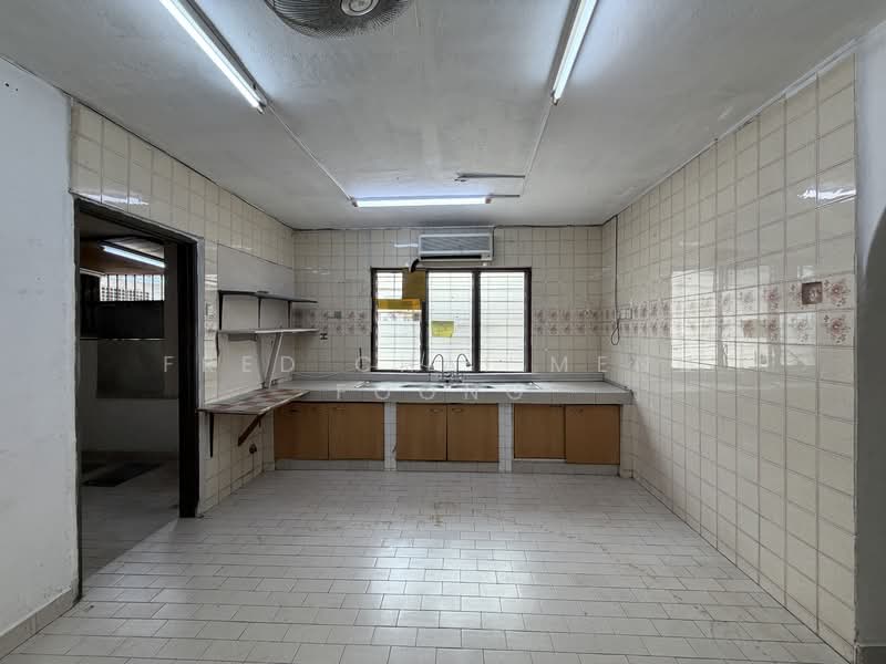Rumah Teres 2 Tingkat untuk Dijual di Taman Taynton View (Cheras) - Fred Chai Meng Foong - Kitchen - PropertyGuru.com.my