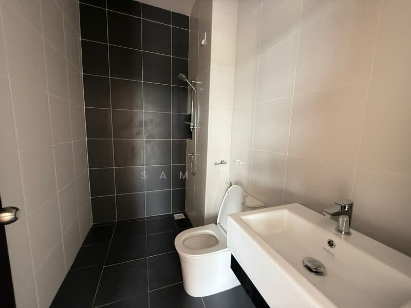 Cluster House for Sale in Eco Botanic (Iskandar Puteri (Nusajaya)) - Sam Tee - Bathroom - PropertyGuru.com.my