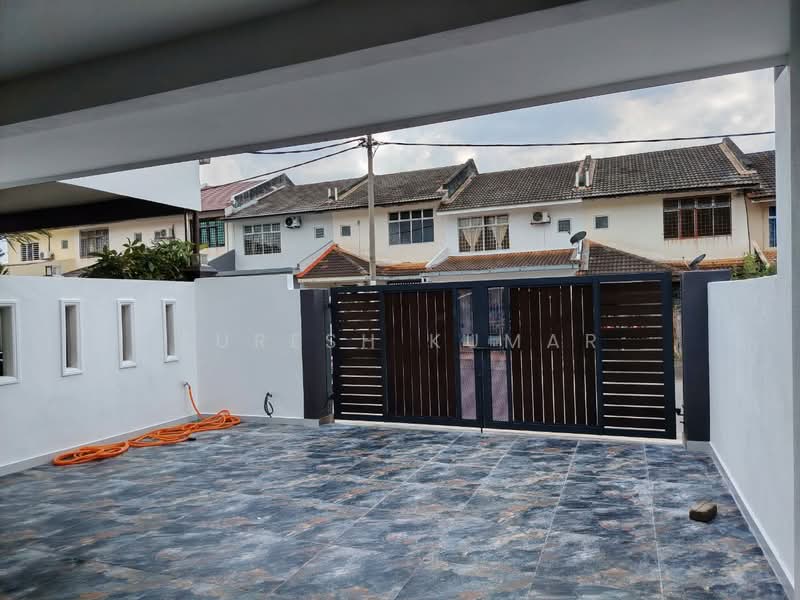Terraced House for Sale in Bandar Mahkota Cheras (Cheras) - Suresh Kumar - Exterior - PropertyGuru.com.my