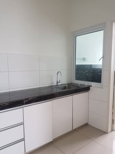 Condominium for Sale at The Holmes 1 - Michelle Tan - Kitchen - PropertyGuru.com.my