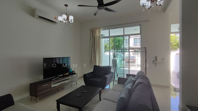 Rumah Teres 2 Tingkat untuk Disewa di Eco Majestic (Semenyih) - TOMMY CHIENG - Living Room - PropertyGuru.com.my