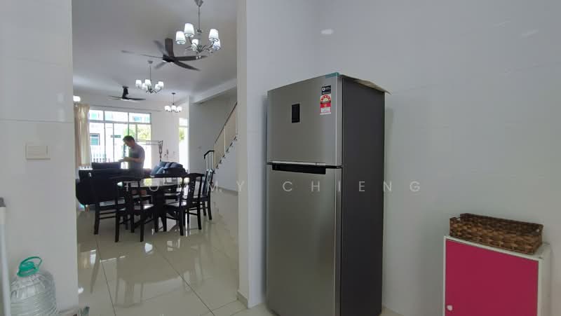 Rumah Teres 2 Tingkat untuk Disewa di Eco Majestic (Semenyih) - TOMMY CHIENG - Living Room - PropertyGuru.com.my