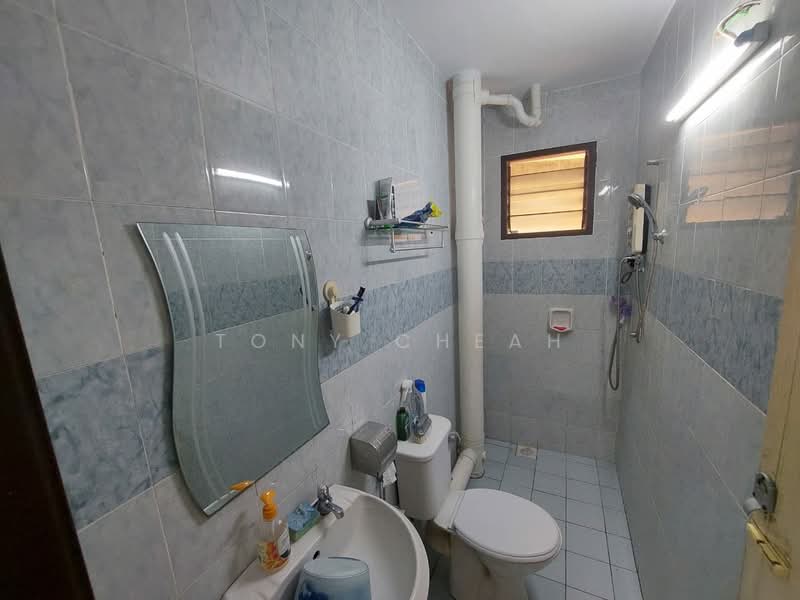Condominium for Sale at Serina Bay - Tony Cheah - Bathroom - PropertyGuru.com.my