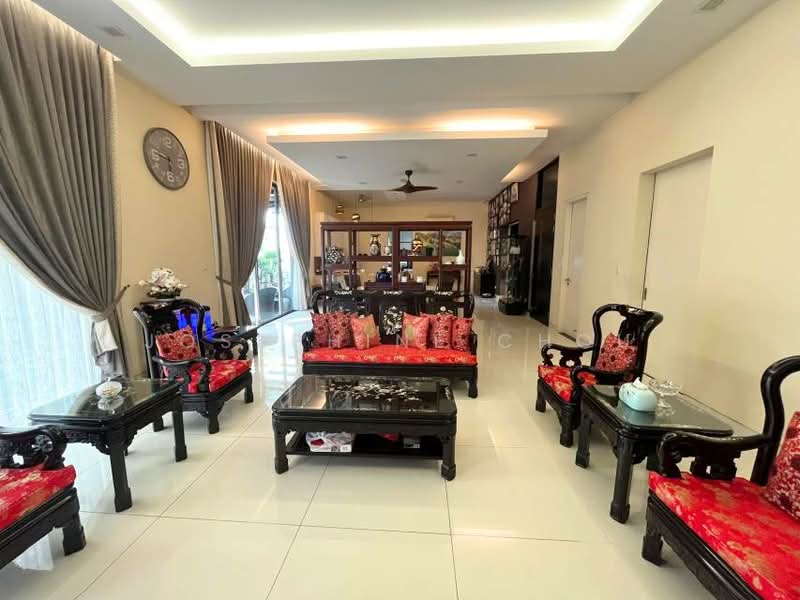 Semi-Detached House for Sale in Glenmarie (Selangor) - Josephine Chou - Living Room - PropertyGuru.com.my