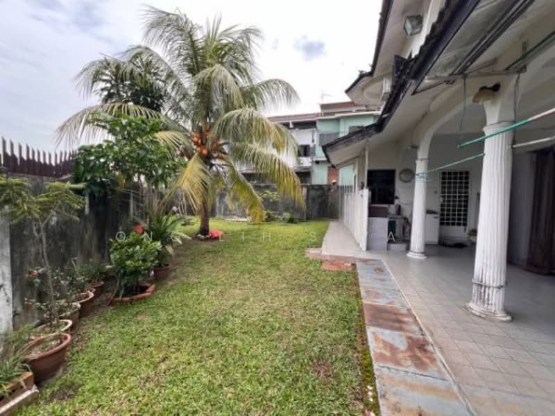 2-storey Terraced House for Sale in Taman Sri Putri (Skudai) - Ong Lih Shyan - Exterior - PropertyGuru.com.my
