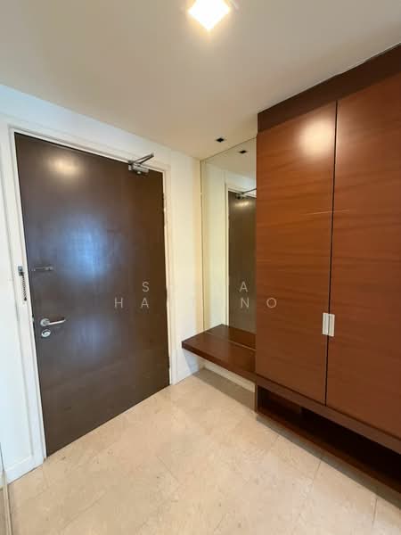 Kondominium untuk Disewa di Tiffani Kiara - Sonia Hartono - Entrance - PropertyGuru.com.my
