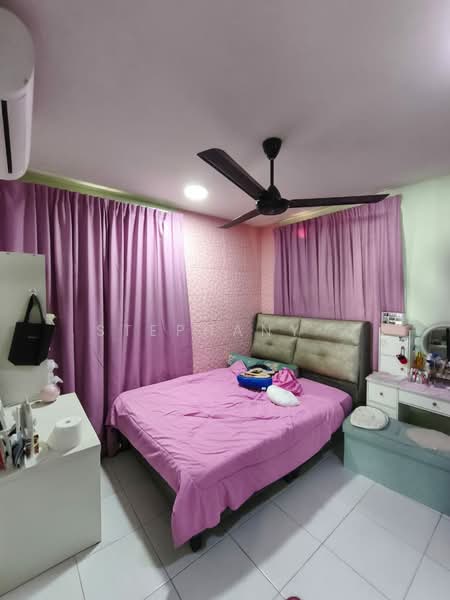 2-storey Terraced House for Sale in Gelang Patah (Johor) - Stephany . - Bedroom - PropertyGuru.com.my