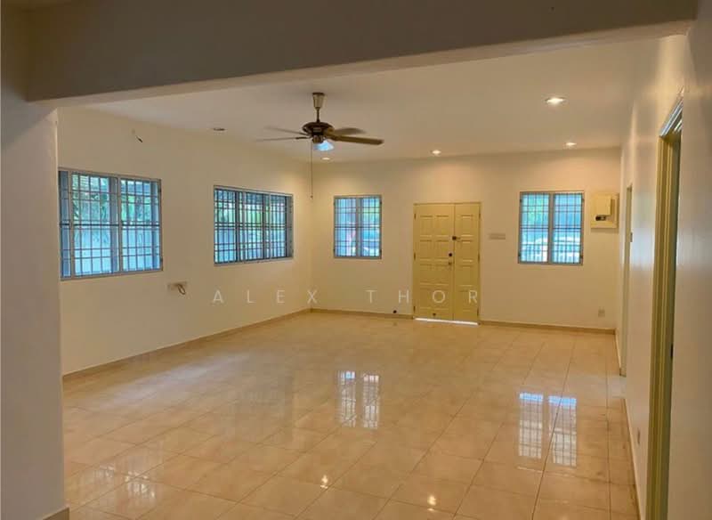 Bungalow for Rent in Tanjung Tokong (Penang) - Alex Thor - Living Room - PropertyGuru.com.my