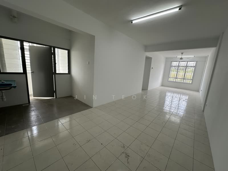 Flat for Rent at PANGSAPURI 1 SCIENTEX UTAMA - Jin Teok - PropertyGuru.com.my