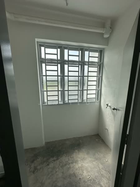 Flat for Rent at PANGSAPURI 1 SCIENTEX UTAMA - Jin Teok - PropertyGuru.com.my