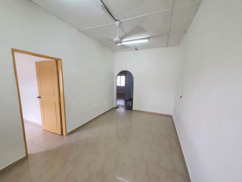 Rumah Teres 1 Tingkat untuk Disewa di Taman Mutiara (Ulu Tiram) - Wilson Ku - PropertyGuru.com.my
