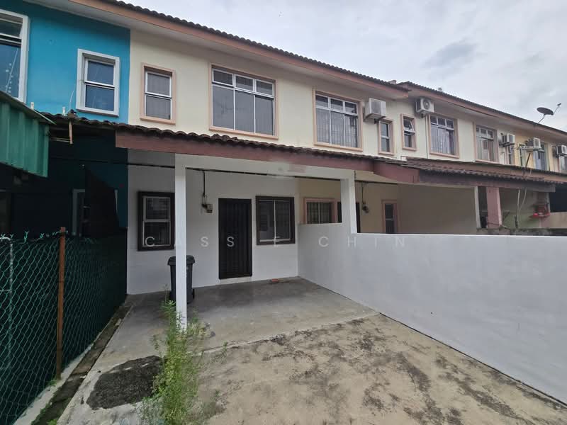 2-storey Terraced House for Rent in Taman Puteri Wangsa (Ulu Tiram) - Cassie Chin - Exterior - PropertyGuru.com.my