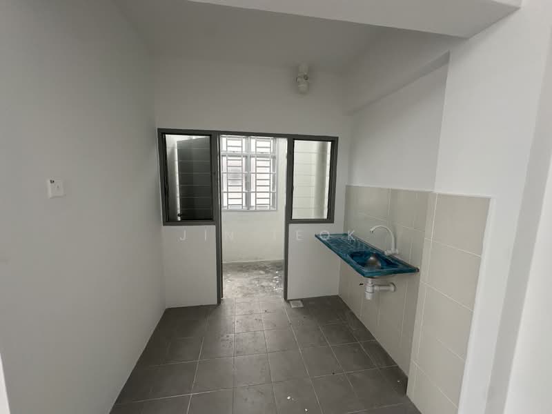 Flat for Rent at PANGSAPURI 1 SCIENTEX UTAMA - Jin Teok - PropertyGuru.com.my