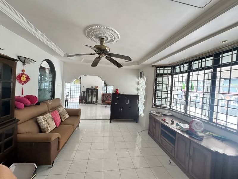 Rumah Berkembar untuk Dijual di Taman Molek (Johor Bahru) - Guang Jun Loh - PropertyGuru.com.my