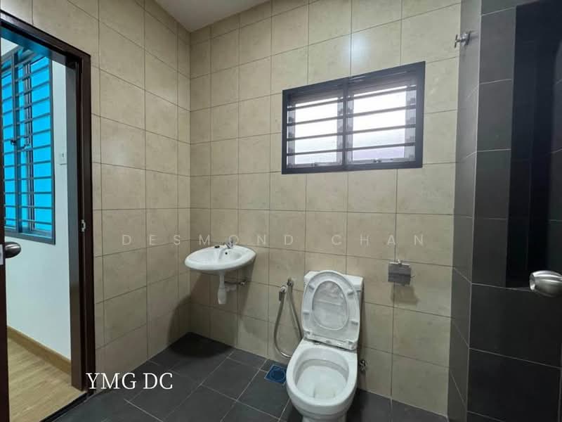 2-storey Terraced House for Sale in Klang (Selangor) - Desmond Chan - Bathroom - PropertyGuru.com.my