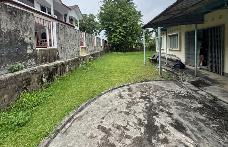 Bungalow for Sale in Taman Kolam Air (Johor Bahru) - Grace Ng - Exterior - PropertyGuru.com.my