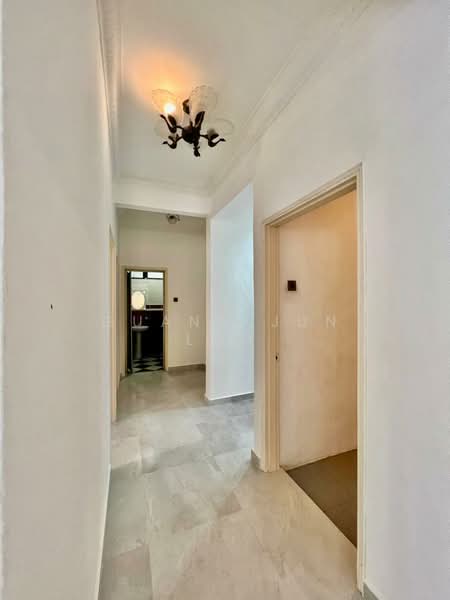 Rumah Berkembar untuk Dijual di Taman Molek (Johor Bahru) - Guang Jun Loh - PropertyGuru.com.my