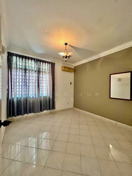 Rumah Berkembar untuk Dijual di Taman Molek (Johor Bahru) - Guang Jun Loh - PropertyGuru.com.my