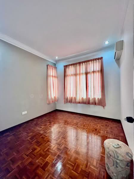 Rumah Berkembar untuk Dijual di Taman Molek (Johor Bahru) - Guang Jun Loh - PropertyGuru.com.my