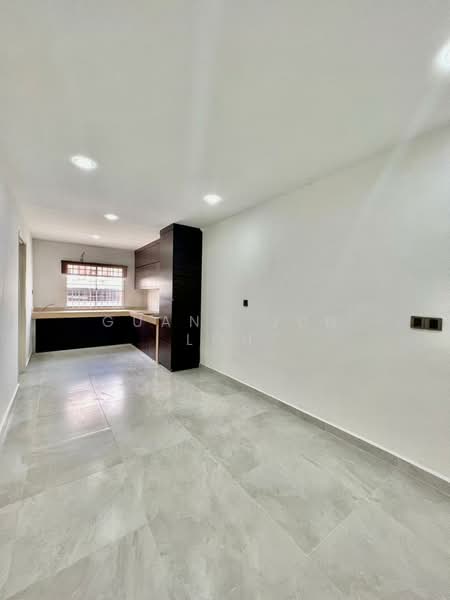 Rumah Berkembar untuk Dijual di Taman Molek (Johor Bahru) - Guang Jun Loh - PropertyGuru.com.my