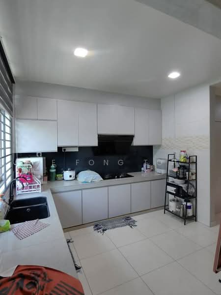 Rumah Teres 2 Tingkat untuk Dijual di Taman Dato' Chellam (Ulu Tiram) - Ee Fong Toh - Kitchen - PropertyGuru.com.my