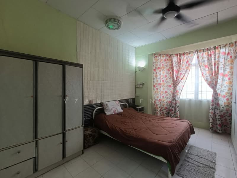 Rumah Teres 2 Tingkat untuk Disewa di Kepala Batas (Penang) - Yzan Cheng - Bedroom - PropertyGuru.com.my