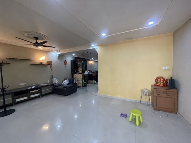 2-storey Terraced House for Sale in Taman Ikhlas (Bandar Sungai Long) - Francis Soh - Living Room - PropertyGuru.com.my