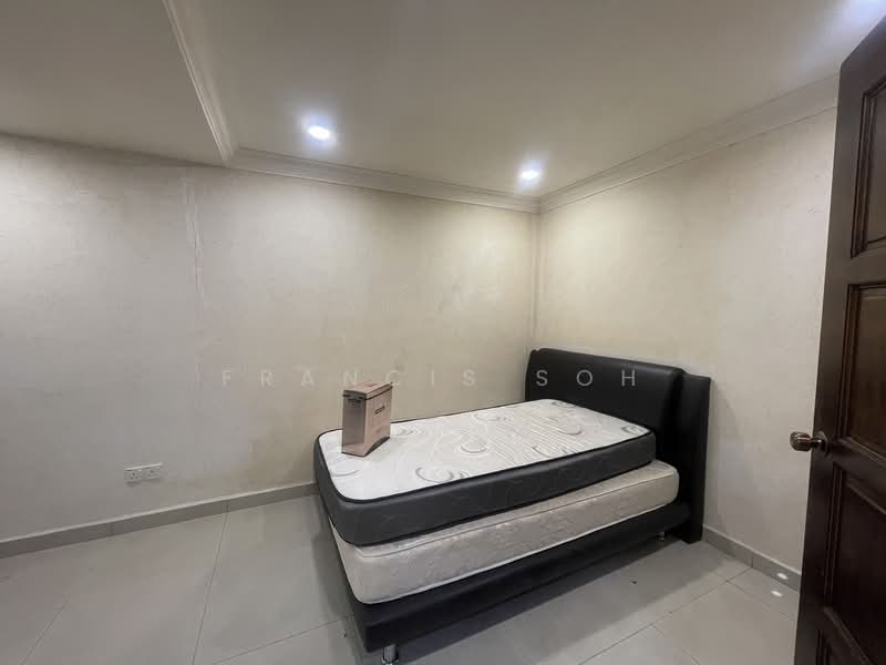 2-storey Terraced House for Sale in Taman Ikhlas (Bandar Sungai Long) - Francis Soh - Bedroom - PropertyGuru.com.my