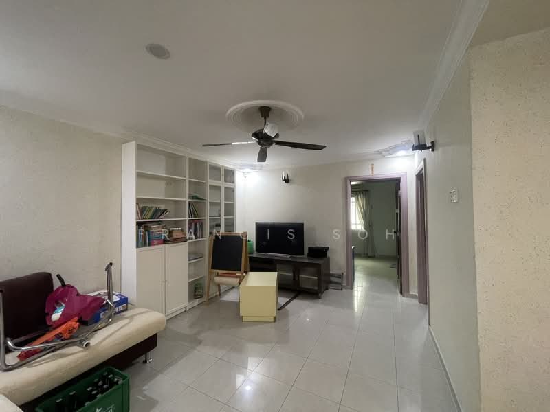2-storey Terraced House for Sale in Taman Ikhlas (Bandar Sungai Long) - Francis Soh - Living Room - PropertyGuru.com.my