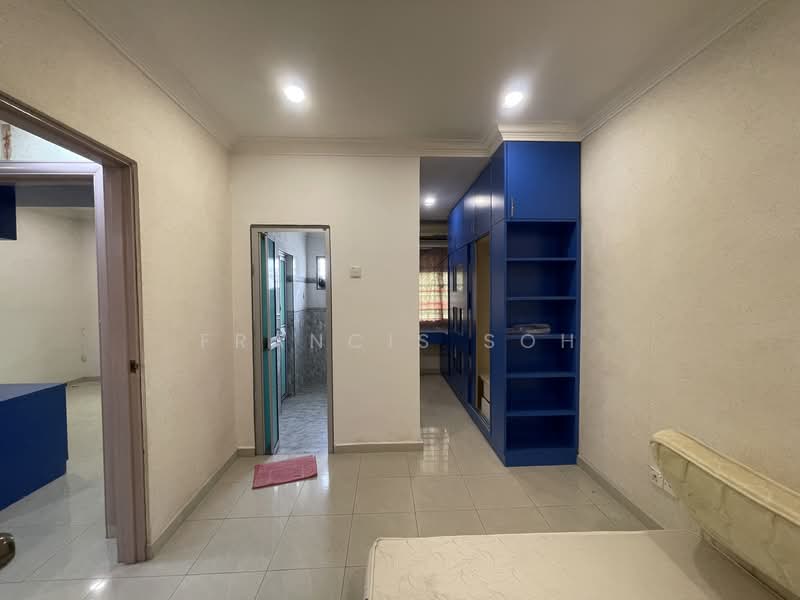 2-storey Terraced House for Sale in Taman Ikhlas (Bandar Sungai Long) - Francis Soh - Interior - PropertyGuru.com.my
