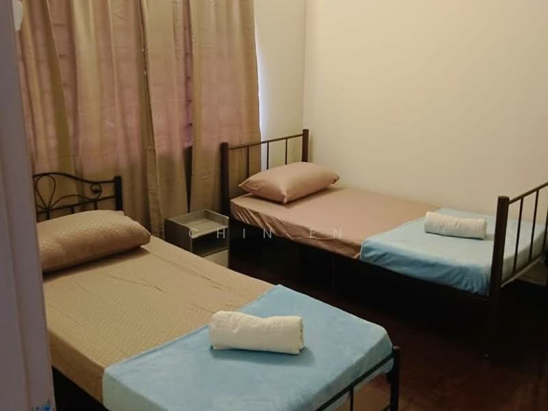 Pangsapuri untuk Dijual di Hilir Kota 1 - CHIN FN - Bedroom - PropertyGuru.com.my