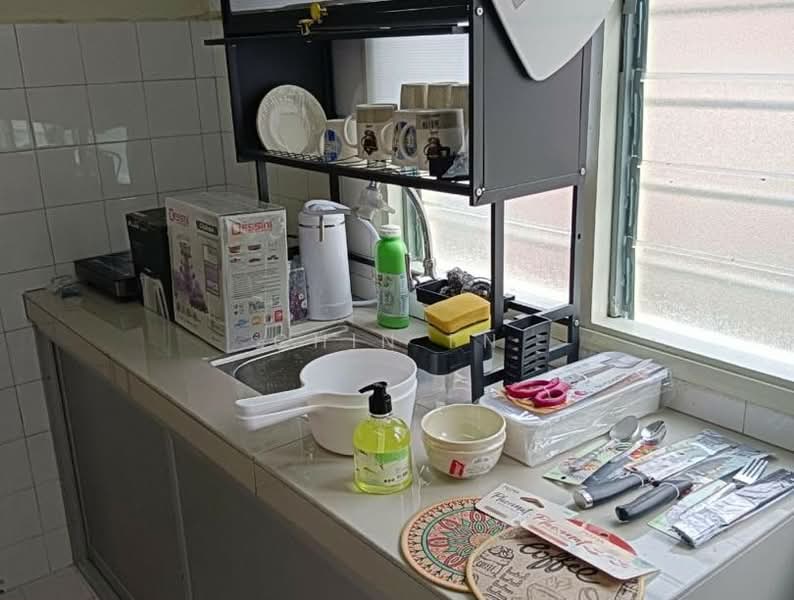 Pangsapuri untuk Dijual di Hilir Kota 1 - CHIN FN - Kitchen - PropertyGuru.com.my