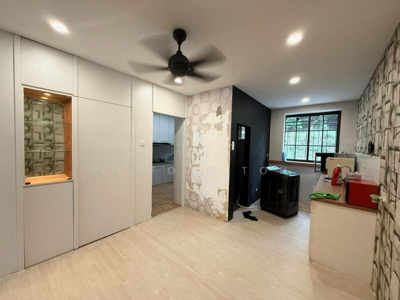 Rumah Teres 2 Tingkat untuk Dijual di Bandar Seri Alam (Masai) - Ee Fong Toh - Living Room - PropertyGuru.com.my