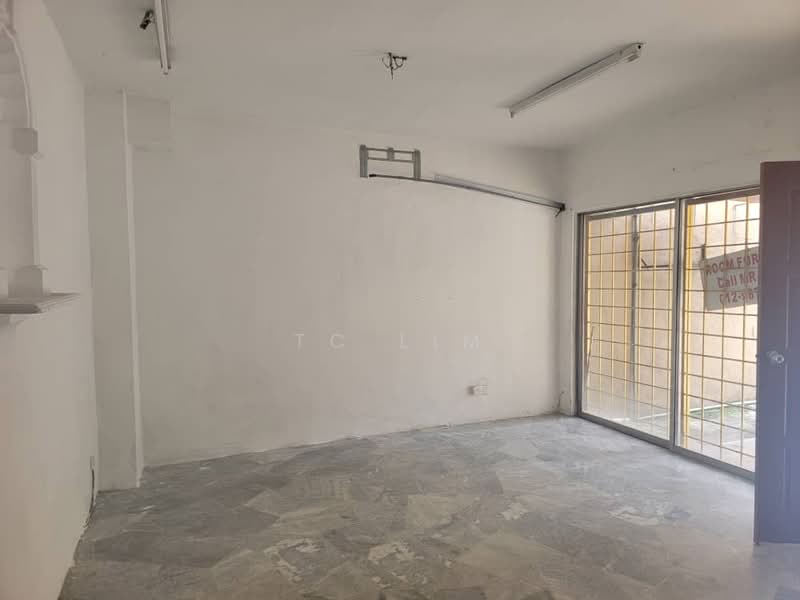 Rumah Teres 2 Tingkat untuk Dijual di Taman Puchong Perdana (Puchong) - TC Lim - Interior - PropertyGuru.com.my
