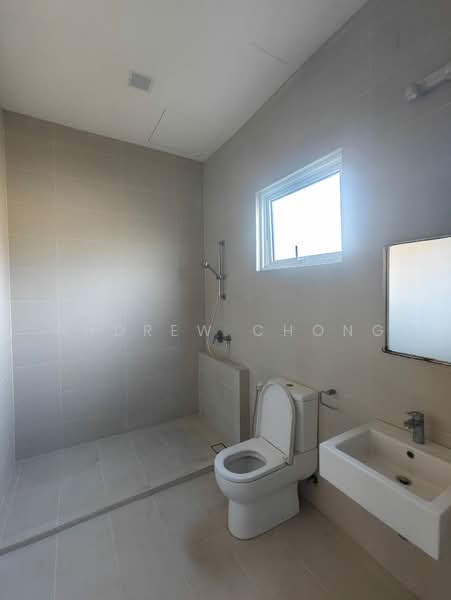 Terraced House for Rent in Tanjung Bungah (Penang) - Andrew Chong - Bathroom - PropertyGuru.com.my