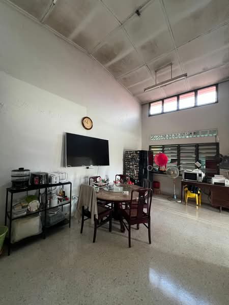Rumah Teres 1 Tingkat untuk Dijual di Petaling Jaya (Selangor) - Flory Leong - Dining Room - PropertyGuru.com.my