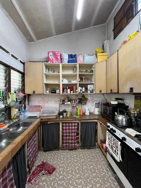 Rumah Teres 1 Tingkat untuk Dijual di Petaling Jaya (Selangor) - Flory Leong - Kitchen - PropertyGuru.com.my