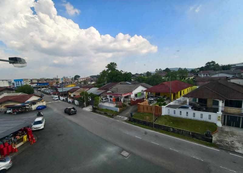 Kedai / Pejabat untuk Disewa di Kampung Baru Senai (Kulai) - SK Mok - Exterior - PropertyGuru.com.my